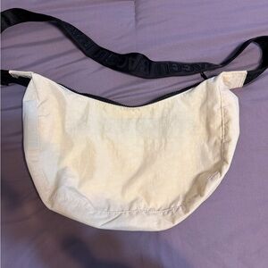 Baggu CreamMedium Crescent